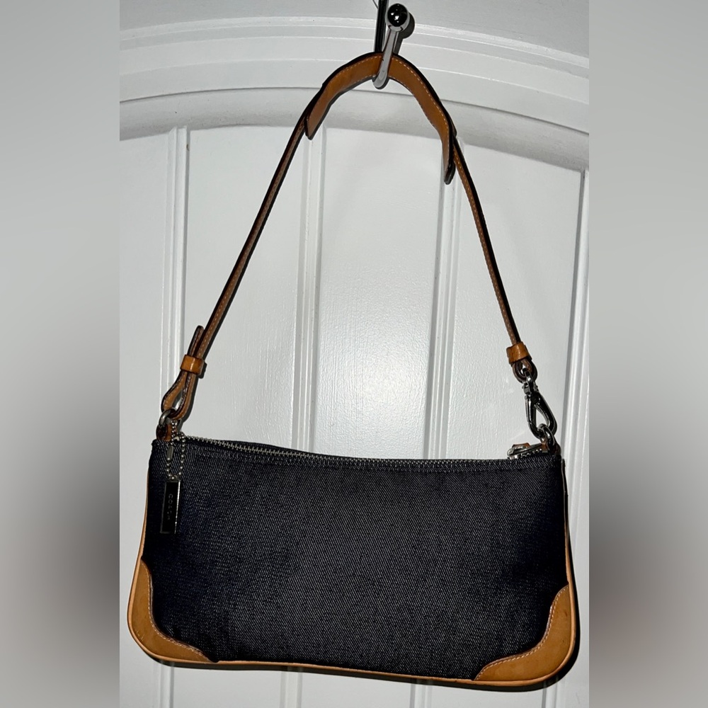 Coach signature baguette shoulder purse